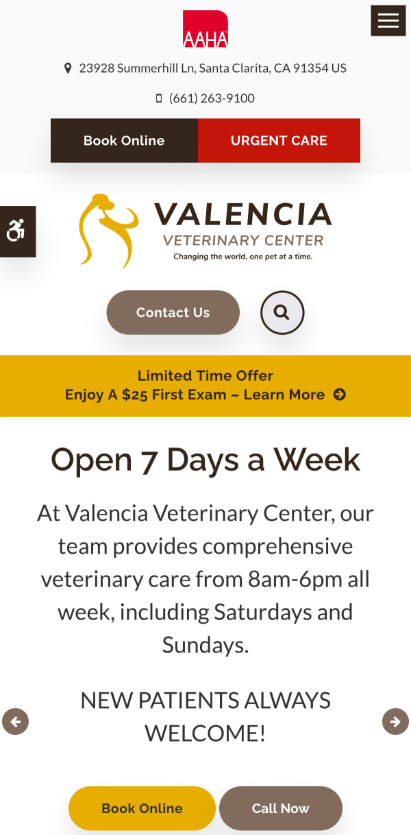 The mobile version of the Valencia Veterinary Center website, which is hosted on Tymbrel.